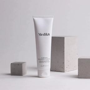 Medik8 Surface Radiance Cleanse